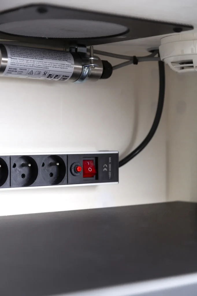 Integrated aerosol fire extinguishing. Beyond the required standard.