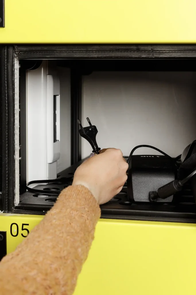 LOXXER LOX12 charging locker – interior compartment with charger and key